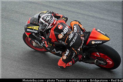 moto2_takahashi_0001_malaisie_sepang_2012.jpg