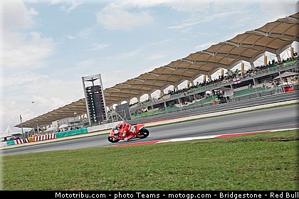 moto2_torres_0005_malaisie_sepang_2012.jpg