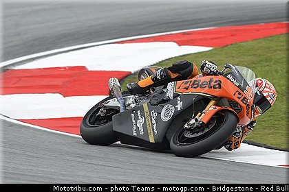 moto2_zarco_0001_malaisie_sepang_2012.jpg