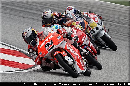 moto3_0018_malaisie_sepang_2012.jpg
