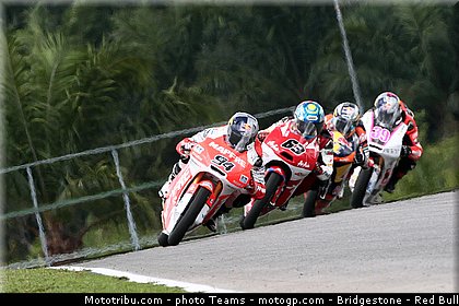 moto3_0019_malaisie_sepang_2012.jpg