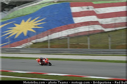 moto3_folger_0002_malaisie_sepang_2012.jpg