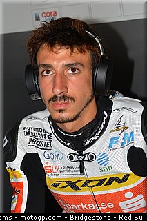 moto3_rossi_0004_malaisie_sepang_2012.jpg
