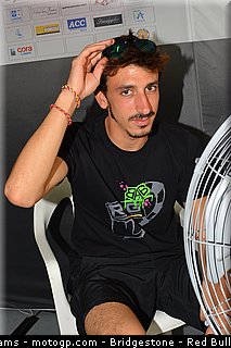 moto3_rossi_0005_malaisie_sepang_2012.jpg