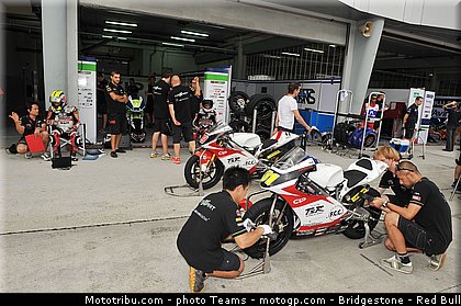 moto3_techer_0014_malaisie_sepang_2012.jpg