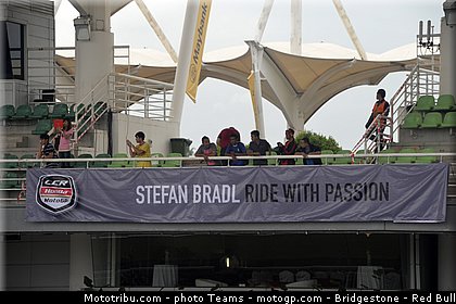 motogp_ambiance_0011_malaisie_sepang_2012.jpg