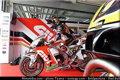 motogp_bradl_0020_malaisie_sepang_2012.jpg