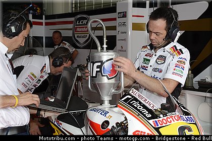 motogp_bradl_0023_malaisie_sepang_2012.jpg