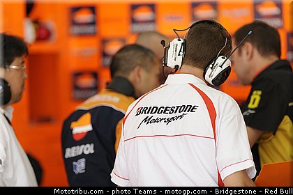 motogp_bridgestone_0003_malaisie_sepang_2012.jpg