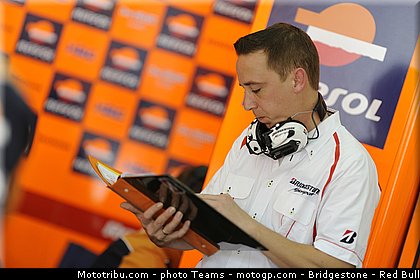 motogp_bridgestone_0005_malaisie_sepang_2012.jpg