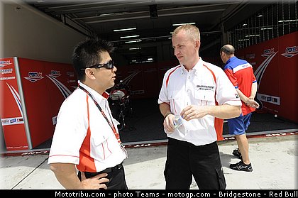motogp_bridgestone_0006_malaisie_sepang_2012.jpg