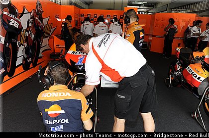 motogp_bridgestone_0008_malaisie_sepang_2012.jpg