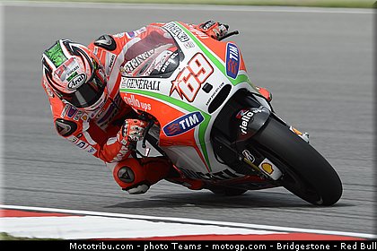 motogp_hayden_0001_malaisie_sepang_2012.jpg