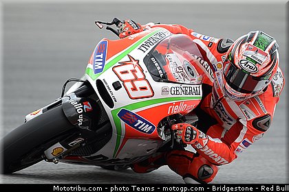 motogp_hayden_0014_malaisie_sepang_2012.jpg