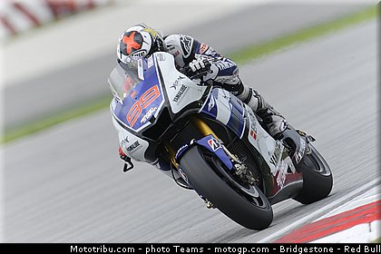 motogp_lorenzo_0004_malaisie_sepang_2012.jpg