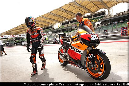 motogp_pedrosa_0003_malaisie_sepang_2012.jpg