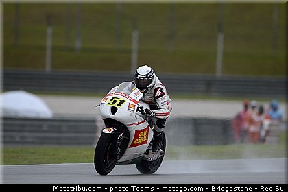 motogp_pirro_0015_malaisie_sepang_2012.jpg