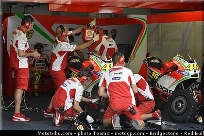 motogp_rossi_0028_malaisie_sepang_2012.jpg