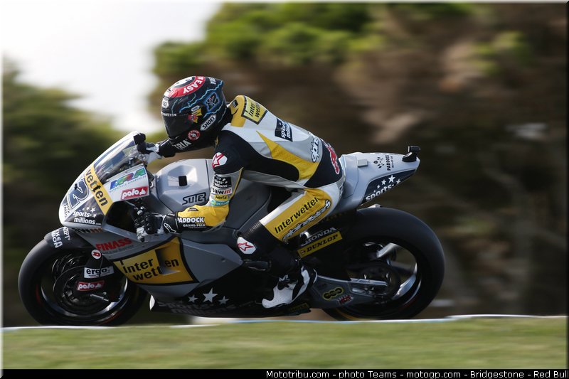 moto2_luthi_008_australie_philip_island_2012