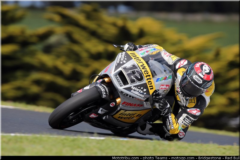 moto2_luthi_011_australie_philip_island_2012