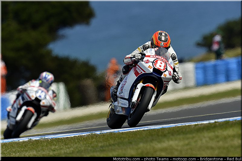 moto2_rea_005_australie_philip_island_2012