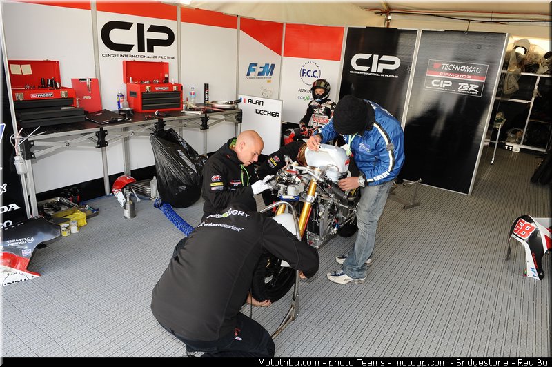 moto3_techer_03_australie_philip_island_2012