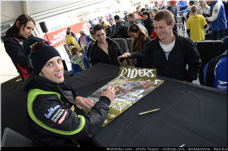 motogp_crutchlow_018_australie_philip_island_2012