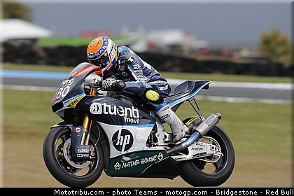 moto2_20121026093415_17australia12_tm2_pons_05_australie_philip_island_2012.jpg