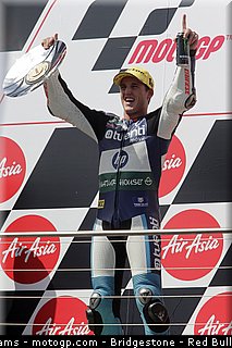 moto2_20121028062025_17australia12_rm2_xxx_1545_australie_philip_island_2012.jpg