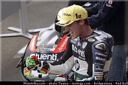 moto2_espargaro_p_005_australie_philip_island_2012.jpg