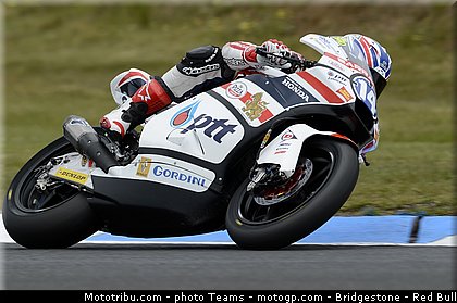 moto2_wilairot_005_australie_philip_island_2012.jpg