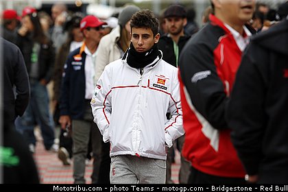 moto3_antonelli_009_australie_philip_island_2012.jpg