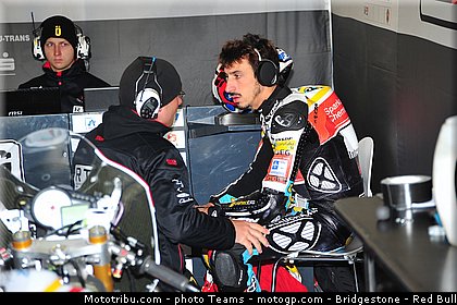 moto3_rossi_001_australie_philip_island_2012.jpg