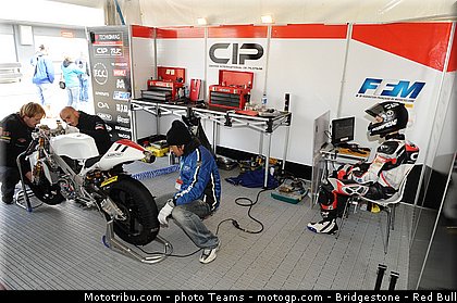 moto3_techer_06_australie_philip_island_2012.jpg