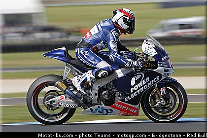 motogp_de_puniet_003_australie_philip_island_2012.jpg