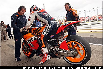 motogp_pedrosa_001_australie_philip_island_2012.jpg