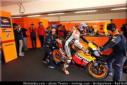 motogp_stoner_001_australie_philip_island_2012.jpg