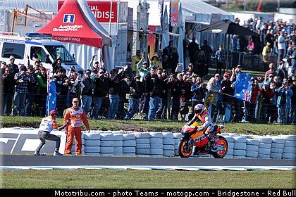 motogp_stoner_050_australie_philip_island_2012.jpg