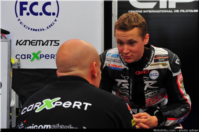 moto3_techer_001_valencia_2012