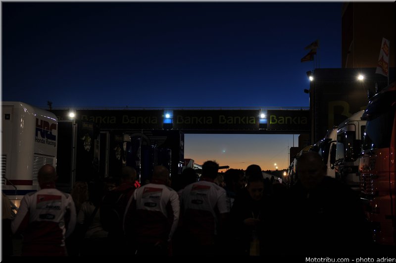 motogp_ambiance_007_valencia_2012
