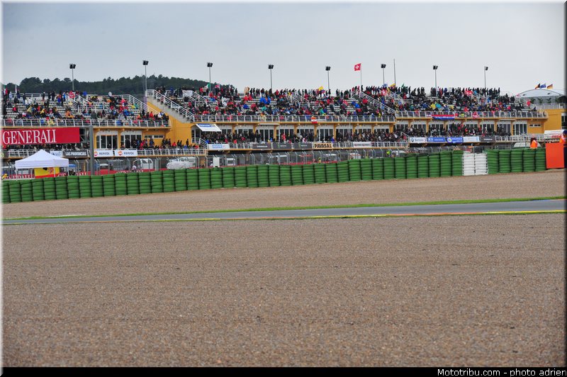 motogp_ambiance_008_valencia_2012