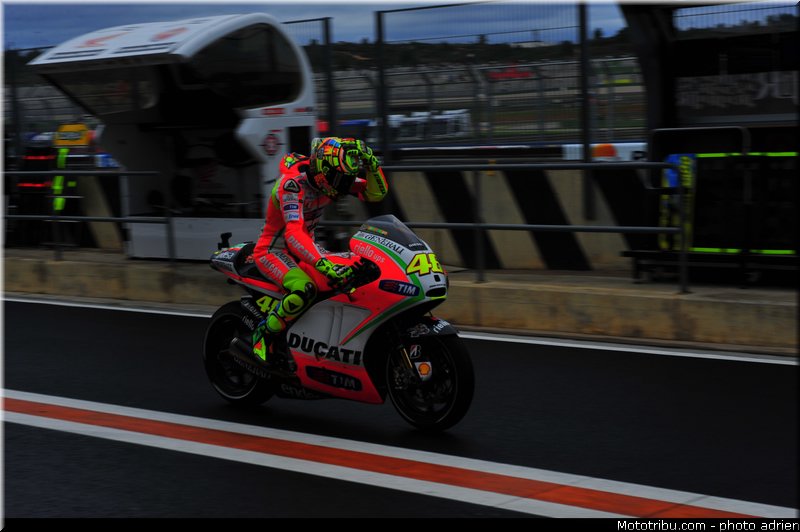 motogp_rossi_001_valencia_2012