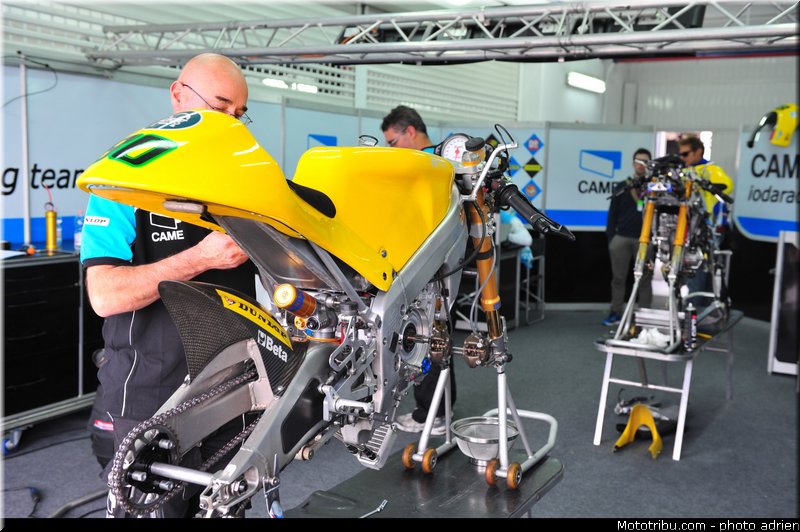pitlane_010_valencia_2012