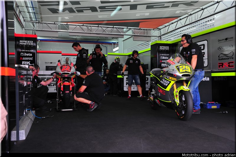 pitlane_013_valencia_2012
