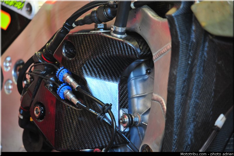 pitlane_039_valencia_2012