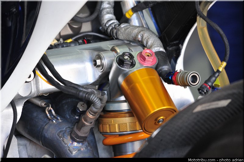 pitlane_051_valencia_2012