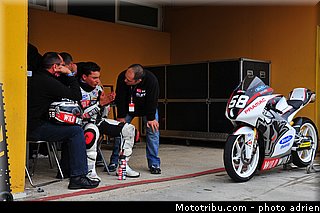 moto2_guevara_001_valencia_2012.jpg