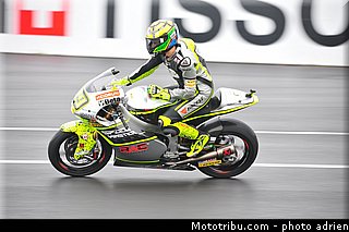 moto2_iannone_003_valencia_2012.jpg