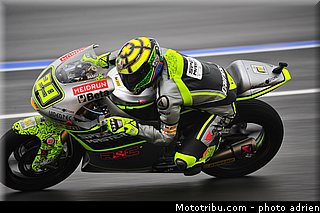 moto2_iannone_004_valencia_2012.jpg