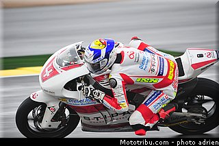 moto2_krummenacher_001_valencia_2012.jpg